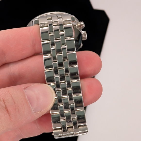 MICHAEL KORS Watch Stainless Steel with Rhinestone and Mother of Pearl on Face - Picture 5 of 9